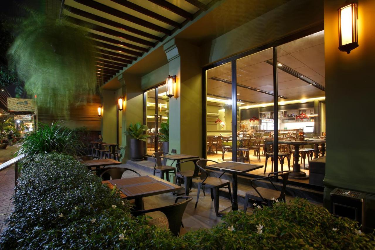 Chillax Heritage Hotel Khaosan Banguecoque Exterior foto